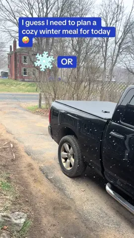 #snow #newengland #massachusetts #weather #springinnewengland 