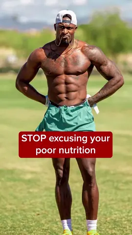 On this new episode of the @coachemuppodcast with @justinkingpro we talk about athlete nutrition. Whether you're at the highest level or just getting started, prioritizing your nutrition is never a bad option. People will see DK Metcalf eating 3 bags of candy daily and decide that his unorthodox diet is why he's made it to the NFL. The reality is he's an elite athlete despite eating poorly. He's an exception, not the rule. Imagine how insane he could be if he prioritized such a big piece of the puzzle! So don't excuse your own nutrition because a poor diet is working for a few top athletes. You're not them. What are some other crazy diets you've seen from elite athletes? How do you start conversations around diet with athletes who are already getting by? Let us know in the comments! Have you bought your tickets to the Coach Em Up Conference yet? Check out https://coachemuppod.com/conference2025 to join us for the best fitness conference the world has ever seen! Special thanks to the @coachemuppodcast sponsors who make the show possible👇👇 @squatwedgiez ➡️ coachemup15 @eleiko ➡️ Eleiko.com/coachemup @trainheroic ➡️ https://bit.ly/coachemuppodcast • • • #training #podcast #jumphigh #faster #sprint #performance #basketball #trainer #plyometricstraining #austintexas #kollective #squat #strengthandconditioning #gains #buildmuscle #hypertrophy #speedtraining #performance #athlete #physicaltherapy