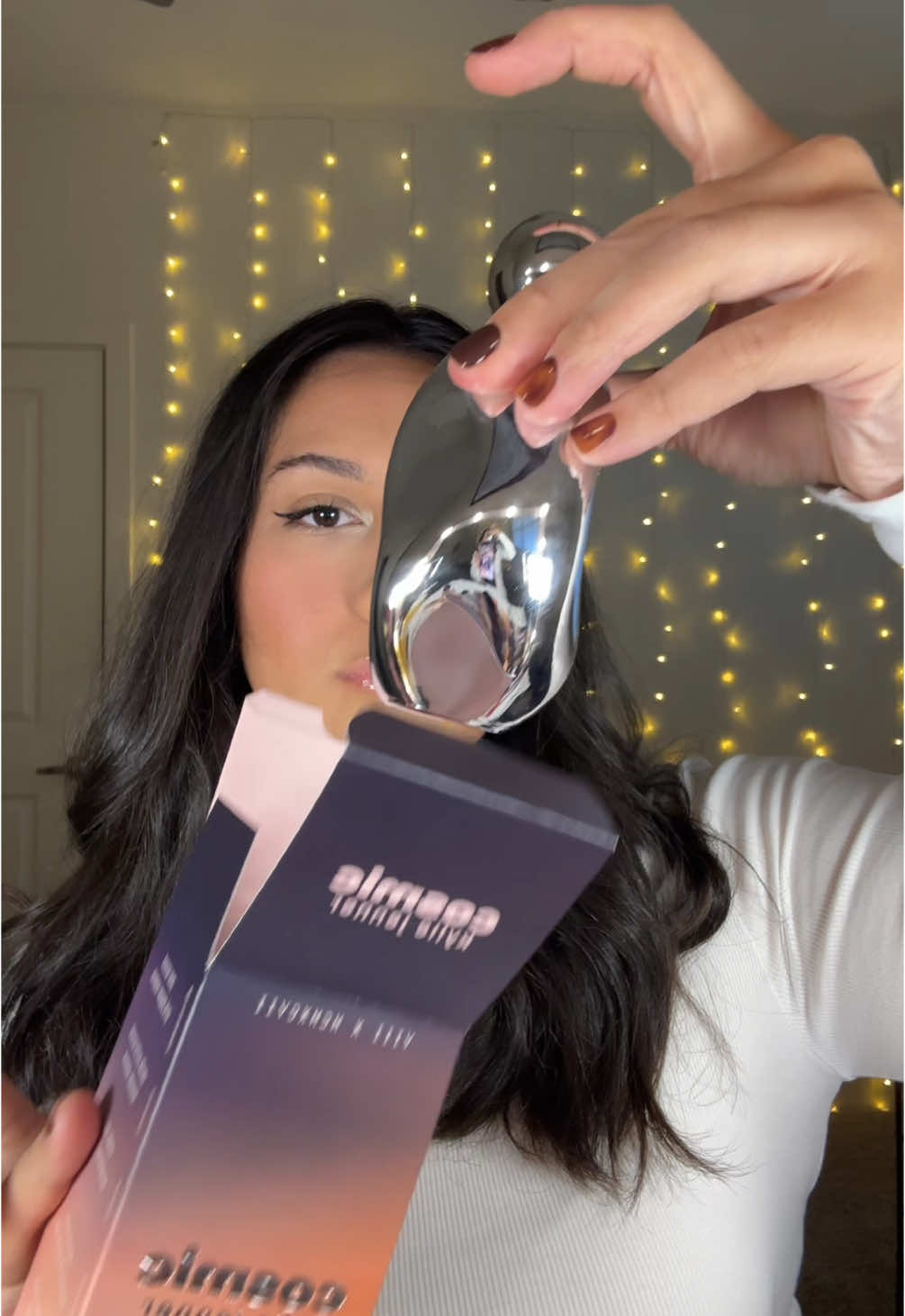 Definitely my new favorite scent ✨💗 #Inverted #cosmic2 #kylieperfume #perfumetiktok #perfum #beauty #perfumereview #newperfumerelease #kyliecosmicperfume #fypシ #fyp 