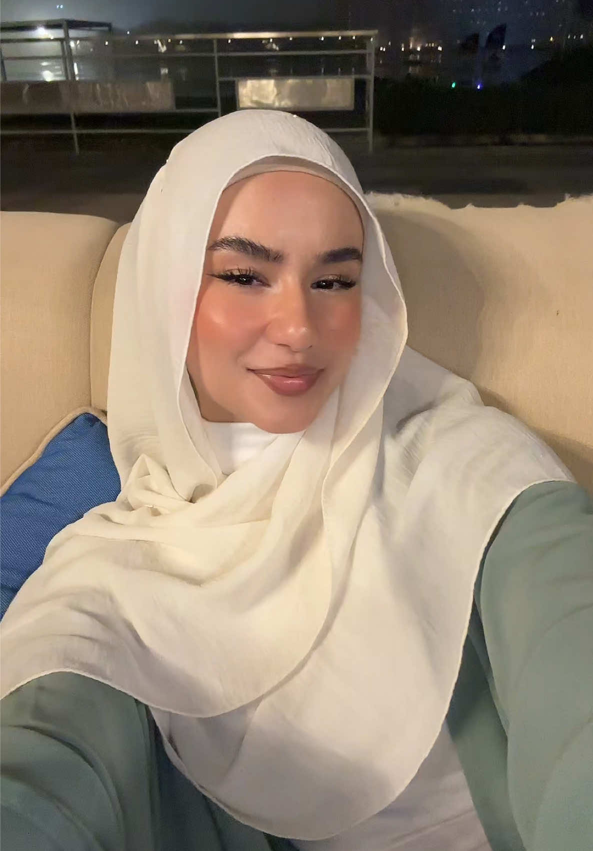 Ig: b3rna_ #hijabigirl 