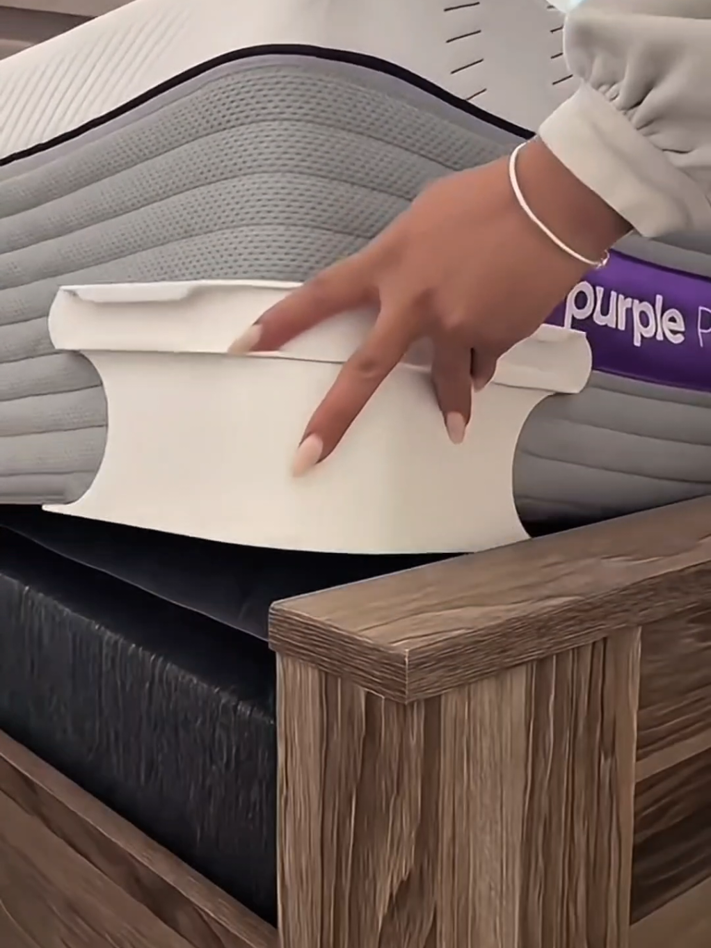 INCRÍVEL E SUPER PRÁTICO CLIPE PARA LENÇÓL  #achadinhosshopee #achadinhosdashopee #achadinhos #cama #lençol #colchao 