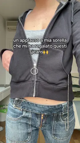 solo perché mi vuole bene nessuna altra ragione 😂 @#agu 