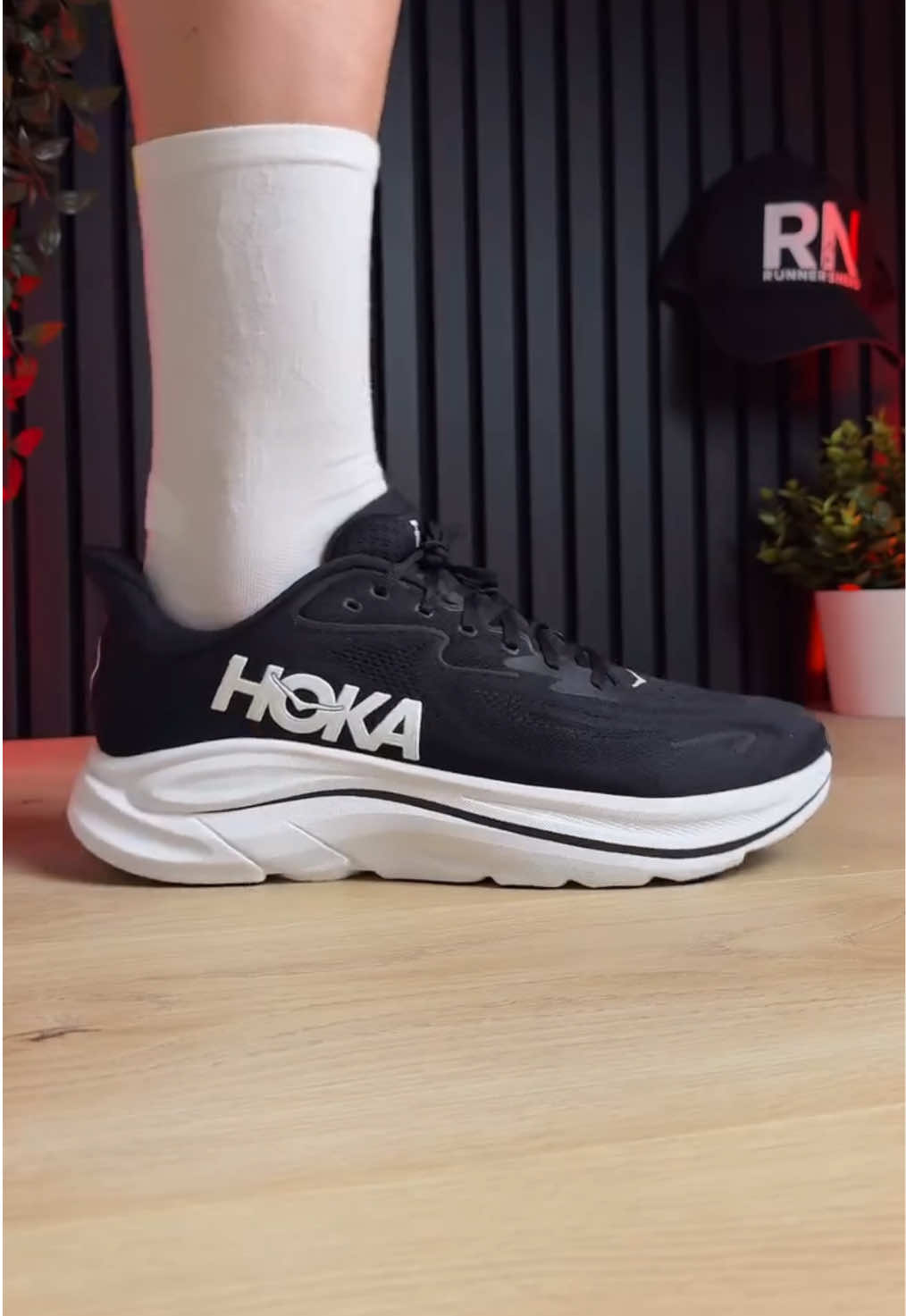 Hoka Clifton 10  -via Runners Nerd