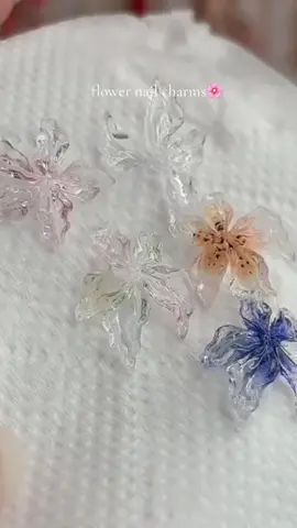 Flower nail charm mold🔥🔥🔥 #nail #nails #nails💅 #nailsoftiktok #nailart #nailtech #nailtutorial #nailinspo #nailtools #nailcharms #fyp 