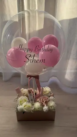 Für besondere Menschen  - ein besonderer Ballon 🎀 #boboballoon #balloons #geschenkidee #happybirthday #geburtstag #geburtstagsgeschenk #handgemacht #überraschung #birthdayvibes #dekoideen #foru #fürdich #giftideas 