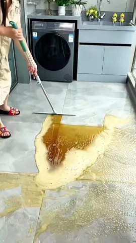 This magic broom is really a good cleaning helper.#Good #好物推荐 food recommendation #厨房好物 things in the kitchen #Life sharing #Magic broom