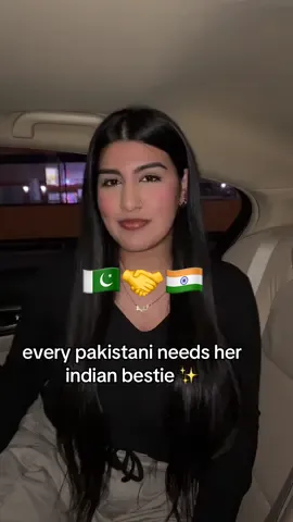 🇵🇰🤝🇮🇳 #fyp #azul #trendingvideo #pakistani #indiatiktok #indiavspakistan #pakistan #indian #bollywood #besties #girls @meesh 