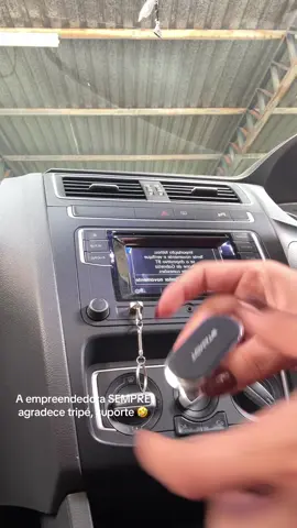 Aleatoriedades da vida, só colocando um imã de suporte pro telefone no carro! Agora vai ficar mais fácil usar o GPS ✅ #suportecelular #fyp #aleatorio 