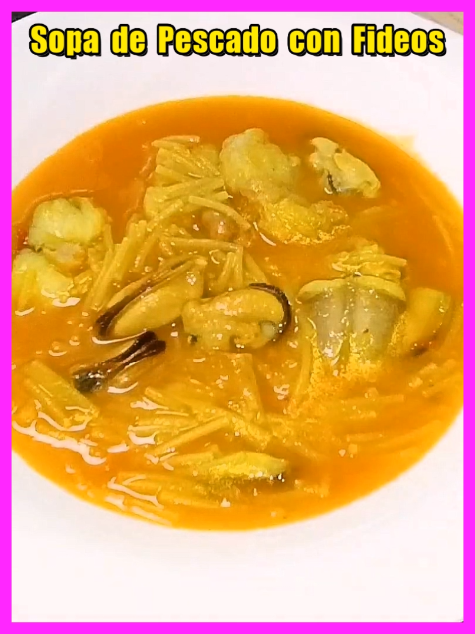 ✅ Cazuela de Pescado con Fideos 🍲😋❤️  INGREDIENTES 4 PERSONAS:  - Fideos Medianos 250 gr  - Colas de Rape 300 gr  - Carne de Mejillón 300 gr  - Cebolla 200 gr  - Tomate Maduro 200 gr  - 3 Dientes de Ajo  - Pimiento Rojo Asado 60 gr  - Caldo de Pescado 1 Litro  - Agua 400 ml  - Aceite de Oliva  - Pimienta Molida  - Comino Molido  - Pimentón Dulce  - Cúrcuma - Laurel  - Sal Marina #sopadepescadoconfideos #sopadepastaconpescado #recetasdepescado #recetasfaciles 