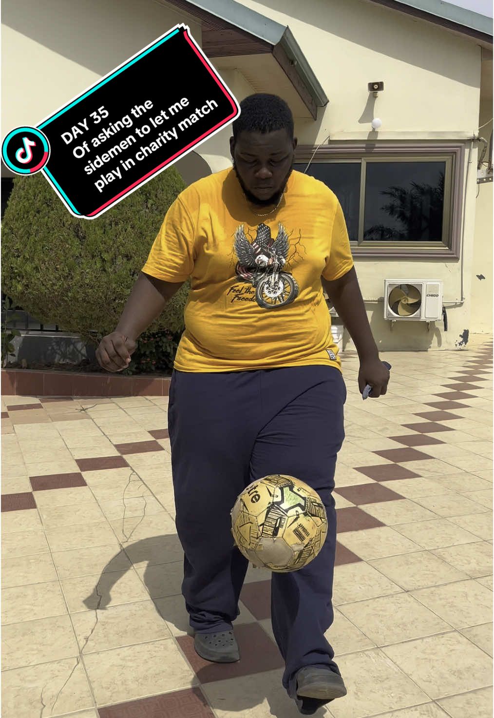 DAY 35. Doing this till I get an invite from @Sidemen #sidemen #sidemencharitymatch #miniminter 