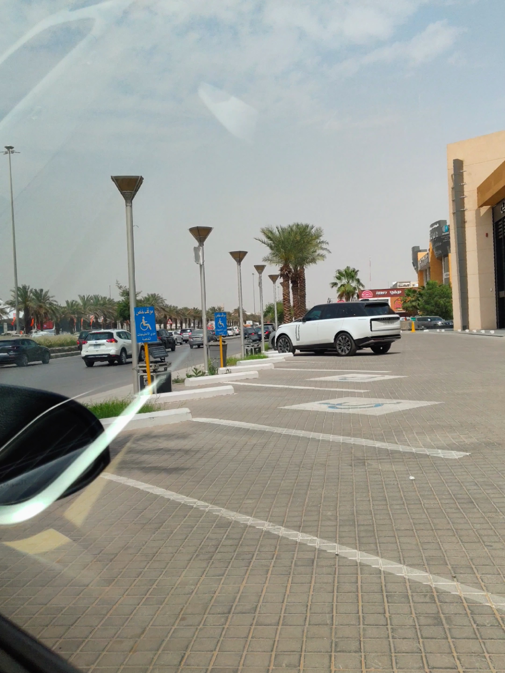 Riyadh beautiful place #foryoupage #viral #plzunfrezemyaccount #ksa #fyp 