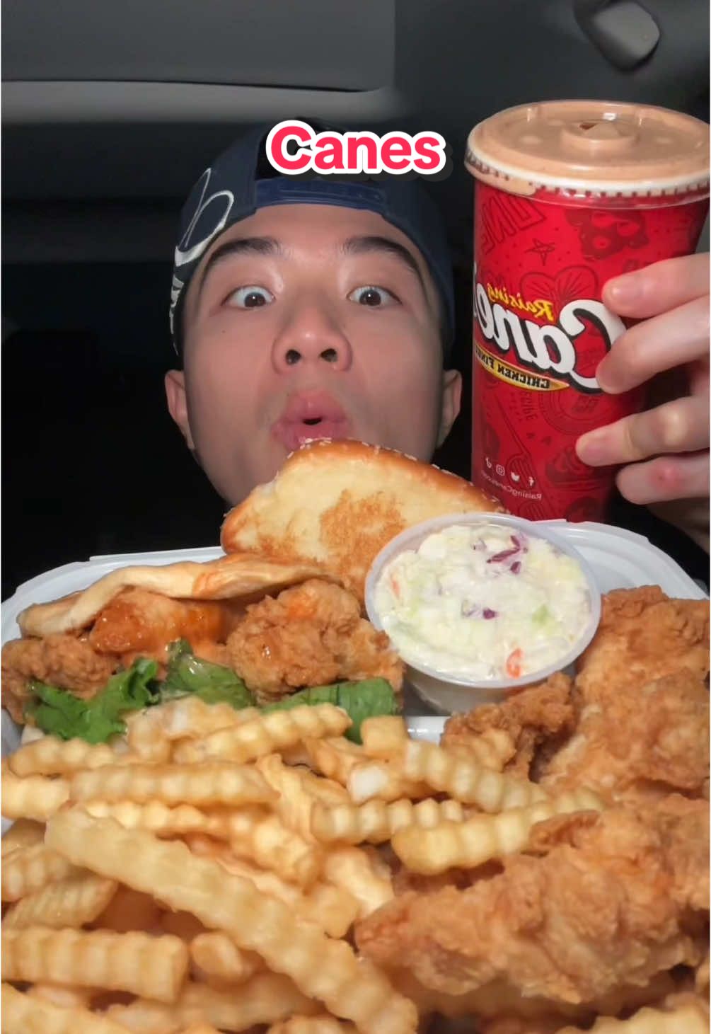 Canes Raising @Raising Cane's  #fypシ゚viral #mukbang #eating #Foodie #foodtiktok #losangeles #asmreating #unitedstates #america #raisingcanes #canessauce 