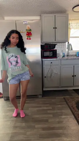 I think I did better #shuffledancechallenge 