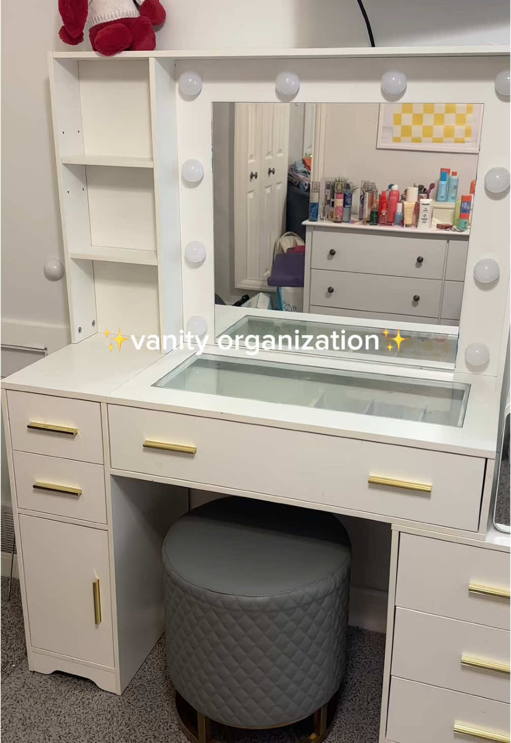 I actually hate organizing lol #momlife #vanity #skincare #makeup #cleaning #organizing 