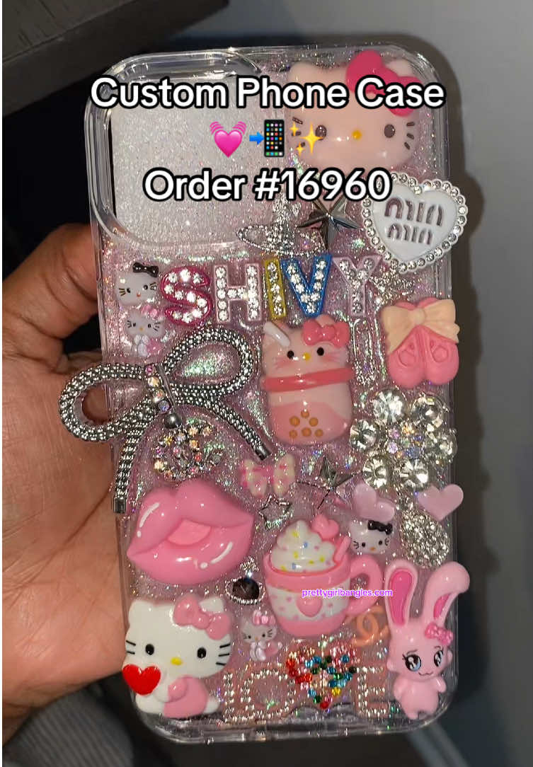 Make a custom phone case with me 💓📲🤩 #junkipadcase #junkcase #junkcaseinspo #customphonecase #phoneaccessories #packingorders 