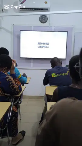 EXAMEN BLANC CODE DE LA ROUTE #CodeDeLaRoute  #ExamenBlanc  #PermisDeConduire  #AstucePermis  #RéussirLeCode  #TikTokAutoÉcole   #TeamPermis   #ApprendreLeCode   #CapCut  #PourToi  #TikTokAutoÉcole  #tiktokafrica🇨🇮🇹🇬🇧🇫🇨🇲🇲🇱🇸🇳🇬🇳 