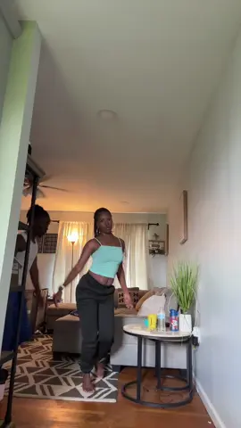We be shocking each other with our moves😭💯 ig:_cjkilla_