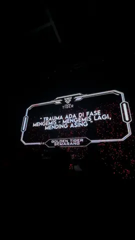 asing aja asing udahhh 🥲 #quotes #ViralViralViral #f #goldentigersemarang #tigersemarang #kalcer #fyppppppppppppppppppppppp #semarangstory 