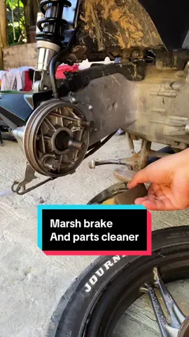 Marsh brake and parts cleaner pang maintenance sa mga braking system natin Disclaimer:prices are subject to change without prior notice #brakeandpartscleaner#marshbrakecleaner#brakepartcleaner#brakecleaner#motorcyclebrakemaintenance