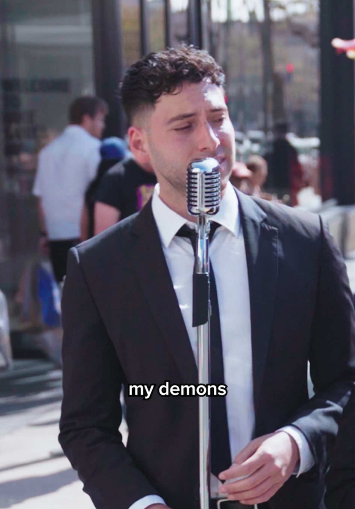 singing Karaoke songs in public: Demons by Imagine Dragons #sing #singing 