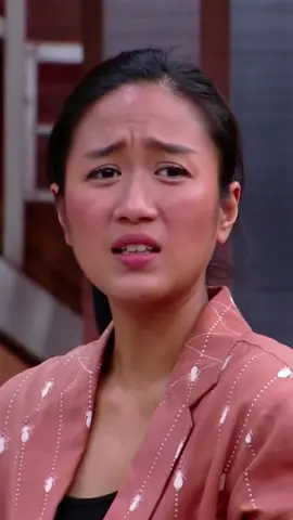 Momen lucu ketika kuenya Ravi di main-mainin chef Renata 😄 ( MasterChef Indonesia season 10 ) #masterchefindonesia #top8 #top7 #fypシ #fyp #viral #trending #fypシ゚ 