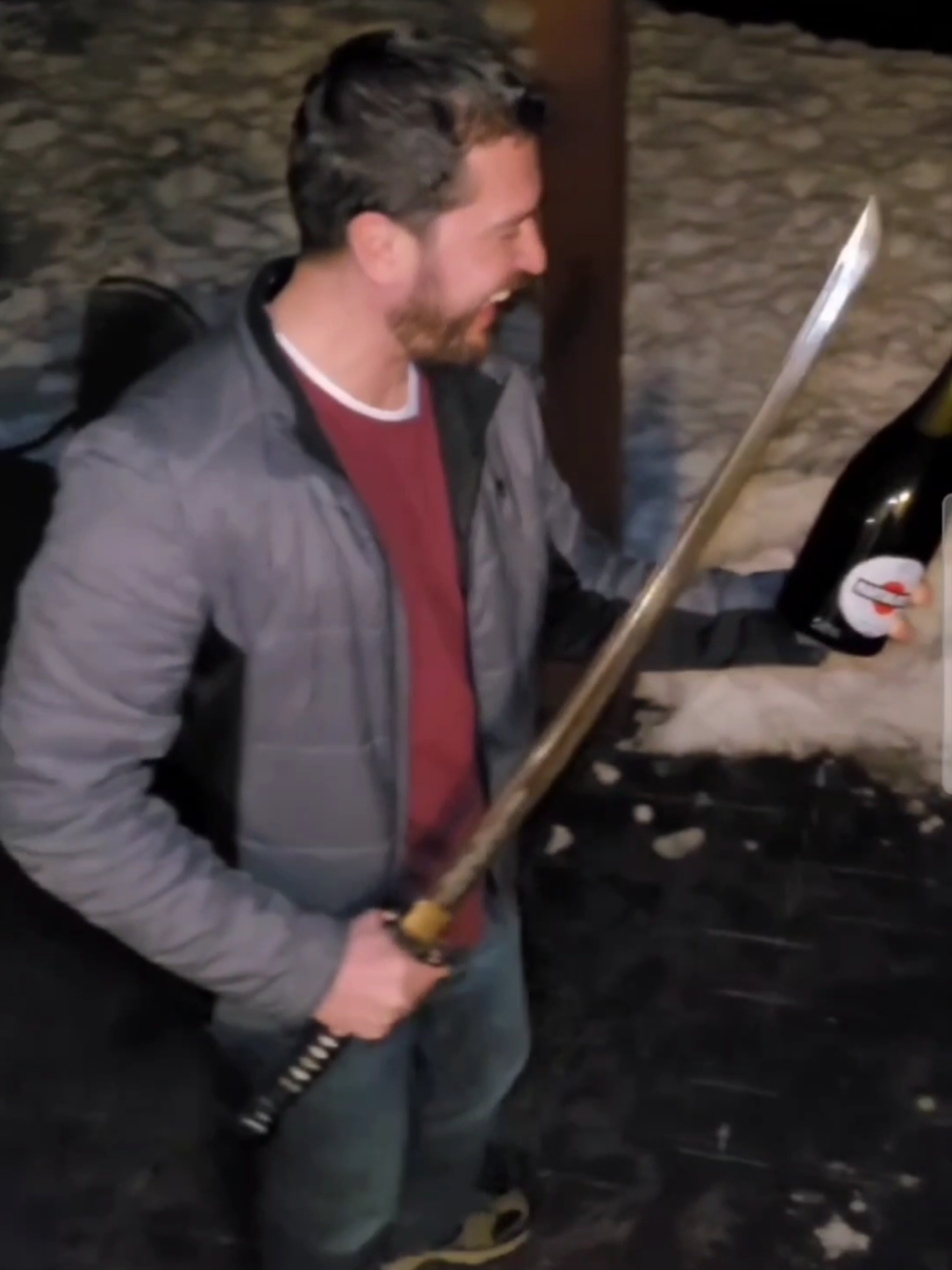 Here's my first.....and second attempt at opening a champagne 🍾 bottle with a sword!  #goodvibes #champagne #sword #bottles #goodtimes #party #nobadvibes #fypage 
