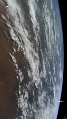 ISS see ohhh beautiful #ISS #space5600 #foryou #foryoupage #viraltiktok #viralvideo #whotofollow #100million #capcut #tiktok #moon #500k #zoom #space #sun #whattowhatch? #star #ISS #space5600 