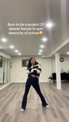 I should tots be in this dance 😝 Choreo: pop muzic Molly Long #dance #mollylong #mollylongchoreography #popmuzik #fyp #viral #ate