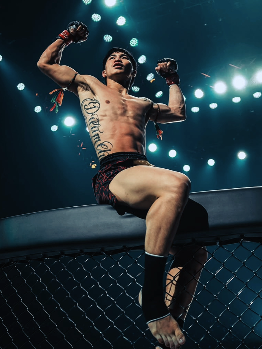 Tawanchai>ตะวันฉายPK #ONE #PK #KICKBOXING #muaythai #onelumpinee #onechampionship #CapCut @tawanchayyy @TikTok @ONE Championship @ONE Championship Thailand @pksaenchaimuaythaigym 