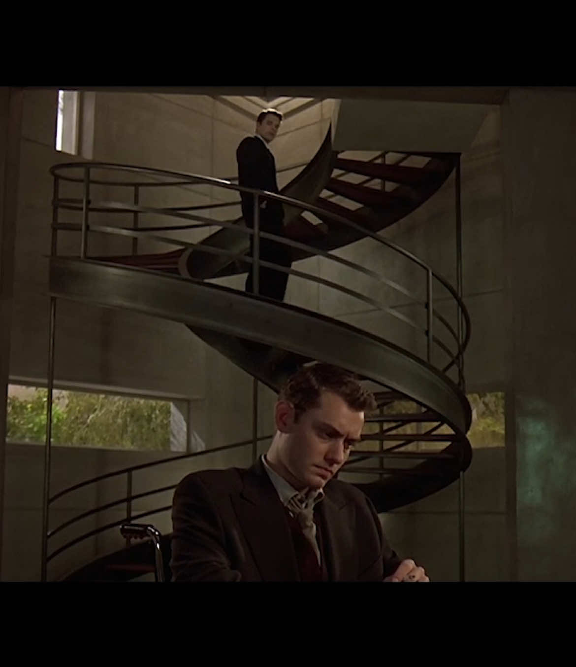 Gattaca (1997), directed by Andrew Niccol #film #cinema #cinematic #fyp #foryoupage #Gattaca #ethanhawke #umathurman #judelaw #movie #thisiscinema 