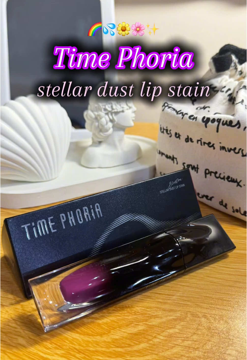 -Time Phoria- super luv sama lip stain ini..di bibir ringan bgt🫶🏻 #timephoria #lipstainviral #liptint #lipstick #belilokal #fyp 