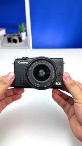 Kamera Kecil Rasa Profesional! Canon M100 Cocok Buat Ngonten! #CanonM100 #MirrorlessCamera #KameraUntukNgonten #KameraPemula #ContentCreatorGear #VlogCamera #BokehCamera #ReviewKamera #KameraEstetik #KameraMurah #CanonIndonesia #abrarcamera 