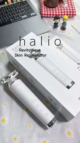 Chăm da như spa tại nhà ✨🧏🏻‍♀️💆🏻‍♀️🏡♥️💚💙 #lixibox #halio #redlighttherapy #anhsangdo #mayanhsangdohalio #maytrehoadahalio 