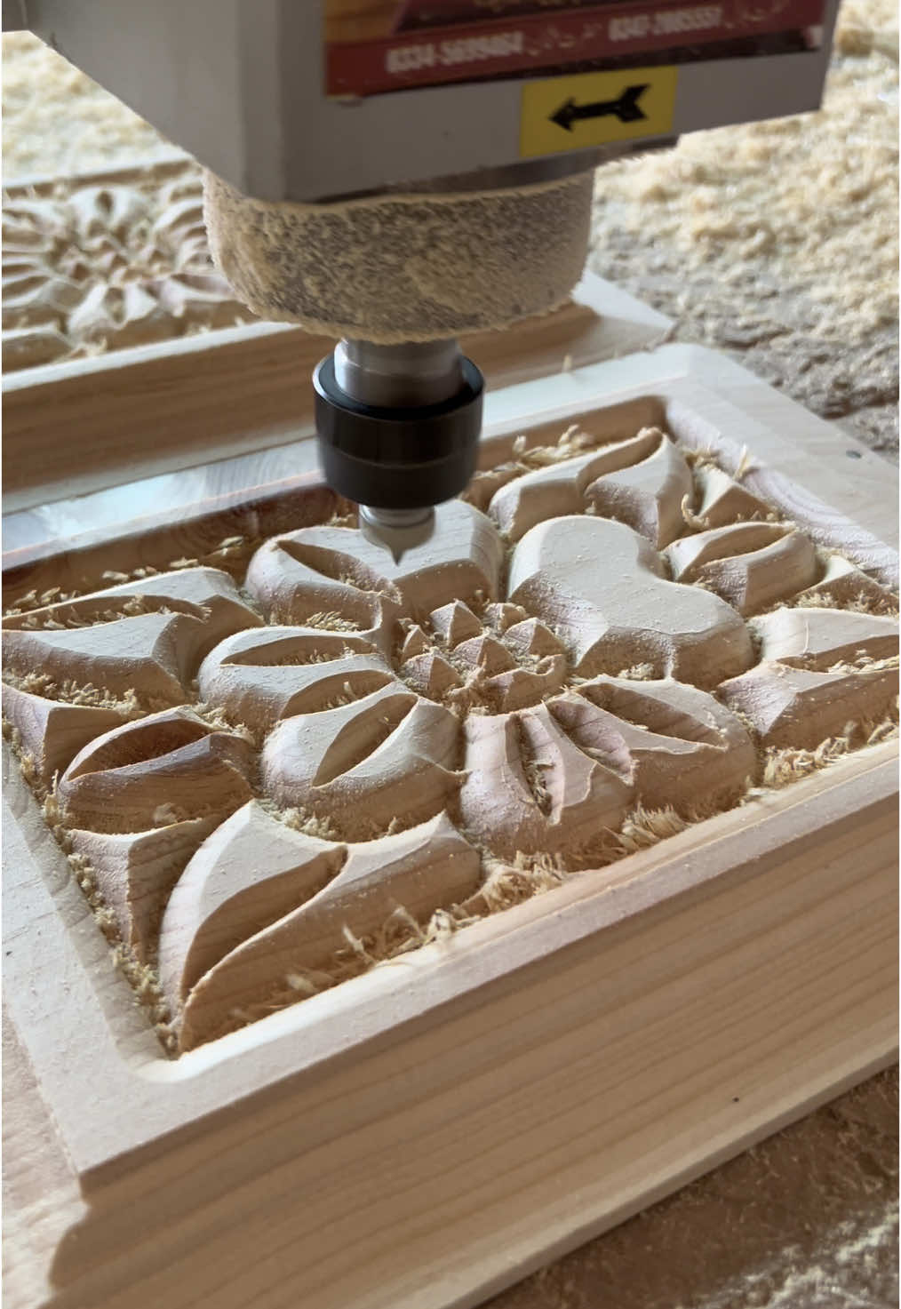 CNC Router Brings Wood to Life with 2.5D Detail!