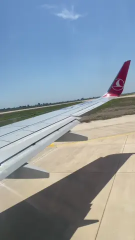 Türk Hava Yolları’nın B737-800 uçağı Çukurova’dan ayrılıyor. #keşfet #fyp #aviation #thy 
