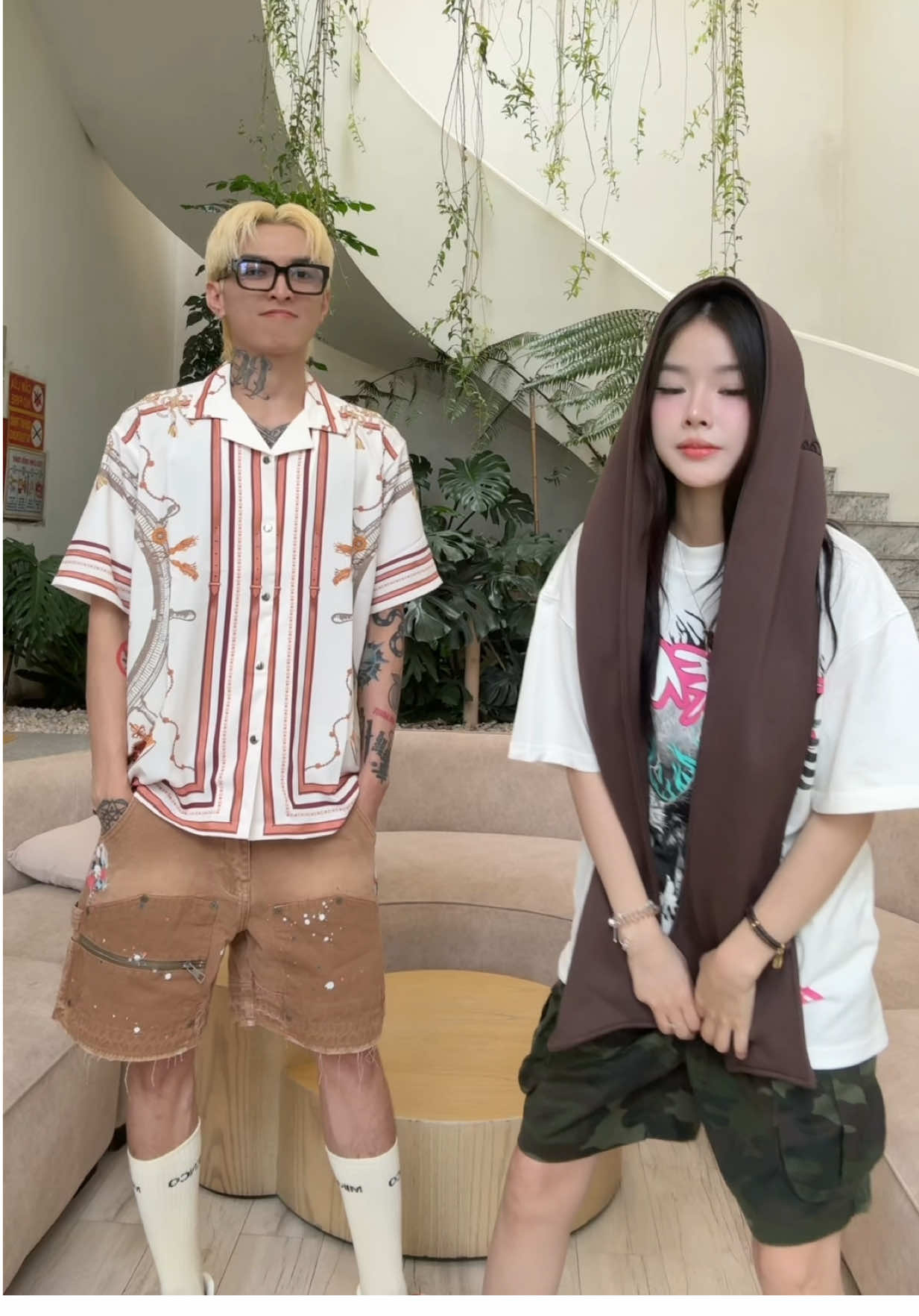 Ừ@realdonaldgold 👕@MaisonMikenco 