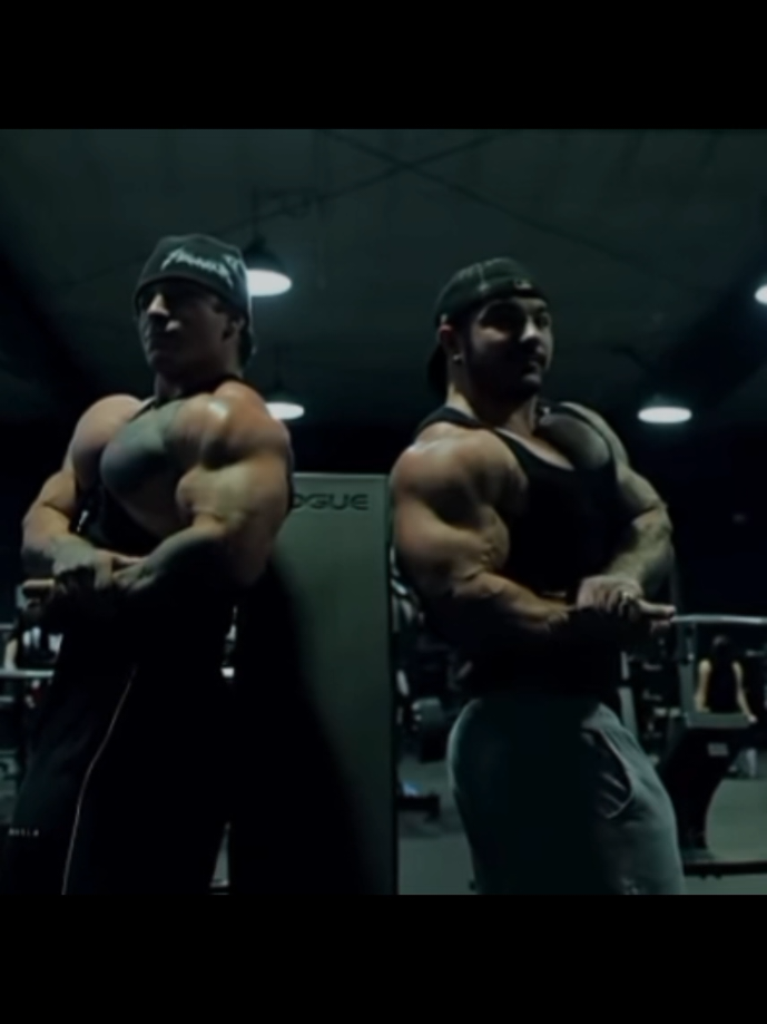 Tell me what editing software is the best because capcut doesn't have almost anything for free nowadays @The Tren Twins edit #edit #bodybuilding #fyp #trentwins #trentwinsedit 