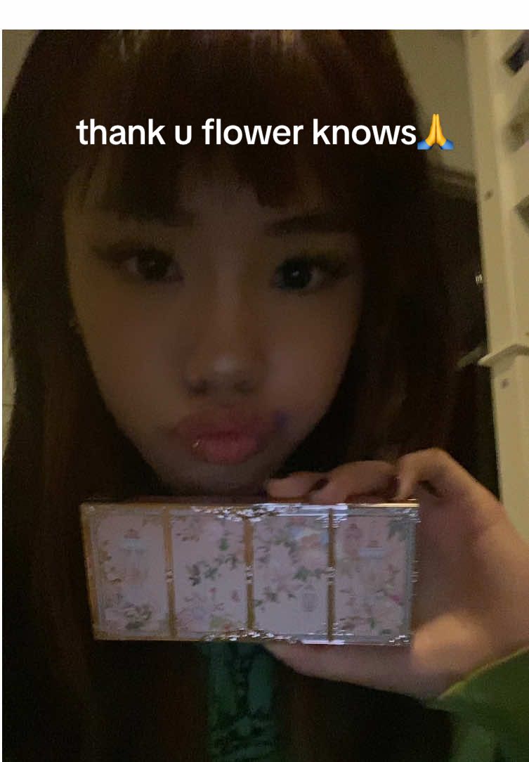 i love @Flower Knows Makeup🙈 #flowerknows #makeup sped up a bit for ur convenience :p