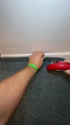 Chill with the carpet cutting sounds #asmr #flooringinstaller #pov #satisfying #flooring @Roberts Consolidated 