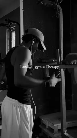 Lana Del Rey 🎧 + Gym = perfection #lanadelrey #gym #motivation #cinnamongirl 