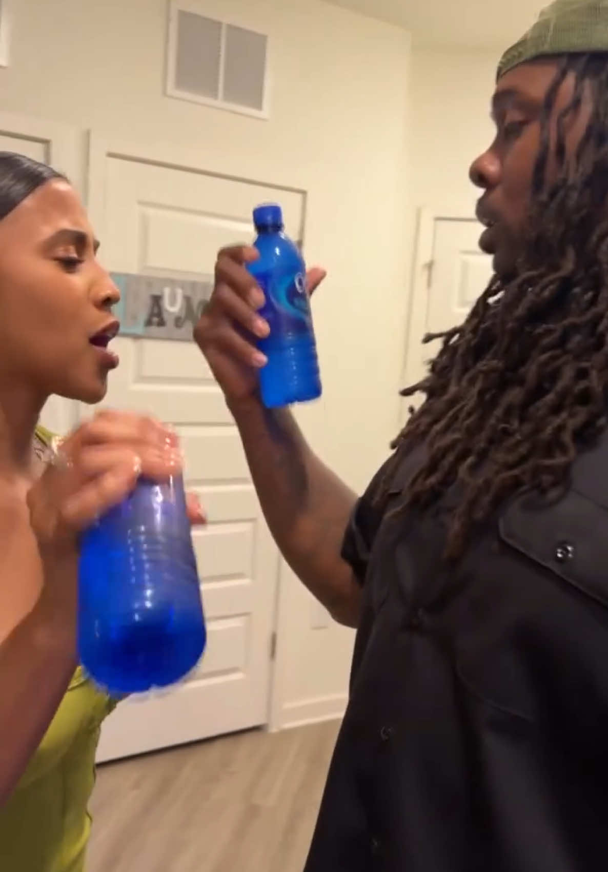When Tamara and D get real close to discuss “boundaries” at the studio! #God #Jesus #Jesusispoppin #Jesusbeenpoppin #kountrywayne #letthatsizzleinyourspirit #helpisontheway #Love #Tamara