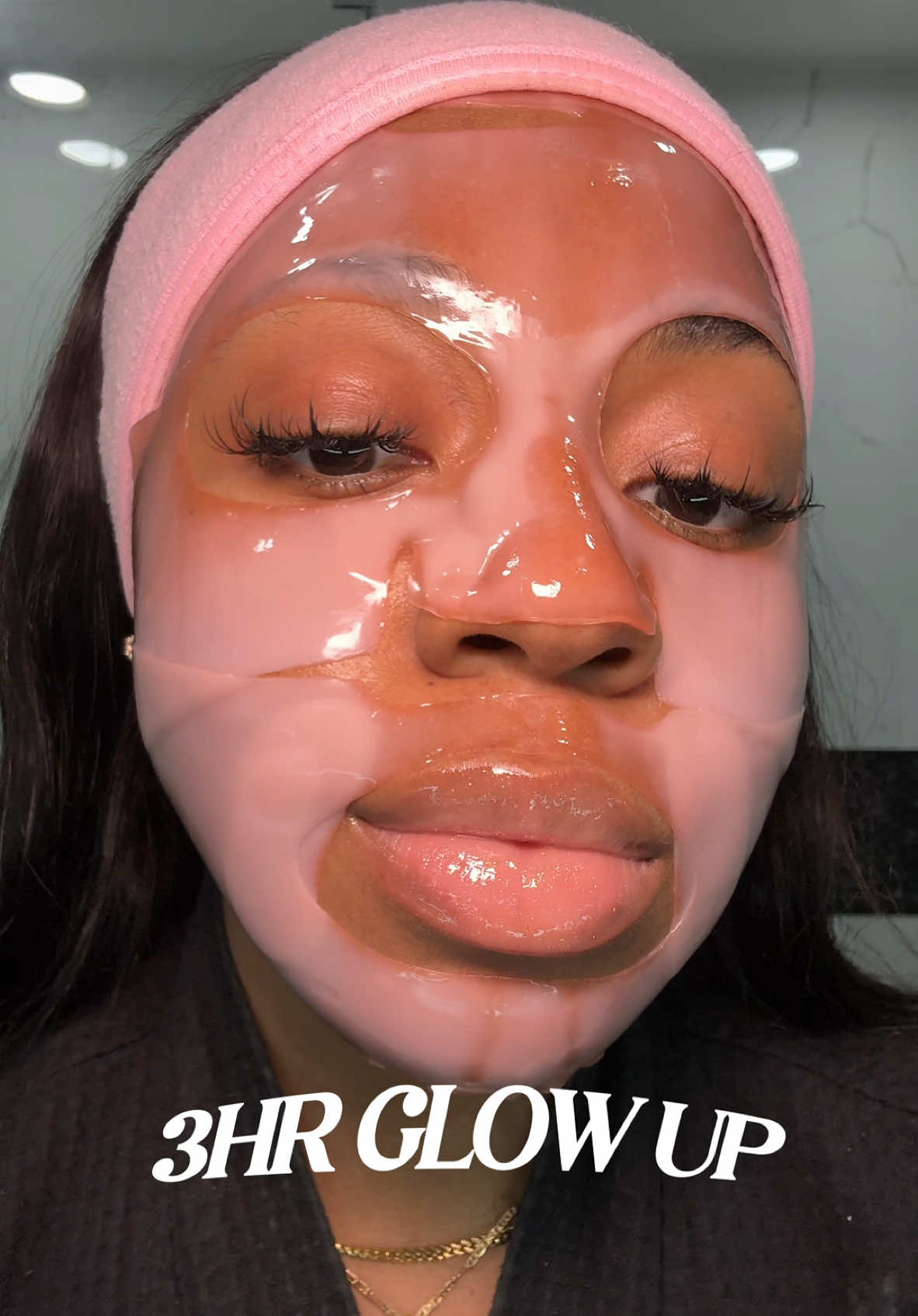 would you sleep in this mask overnight? 🌙✨ instaa: makaylaxmoxie // @anua_global #koreanskincare #kbeauty #collagenmask 