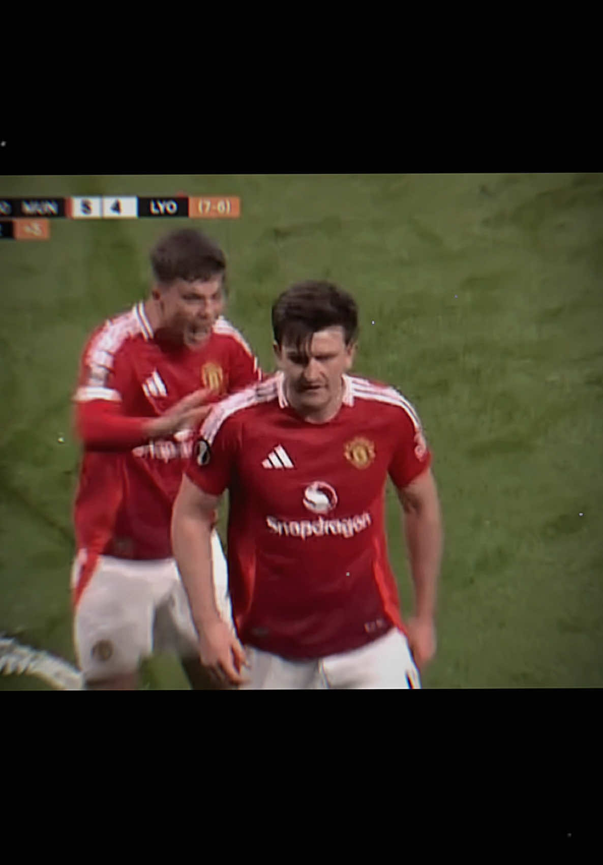 Hãy chôn tôi trong màu áo của MU vì tôi sẽ trở về từ cõi chết 😭😭😭#manchesterunited #manutd 