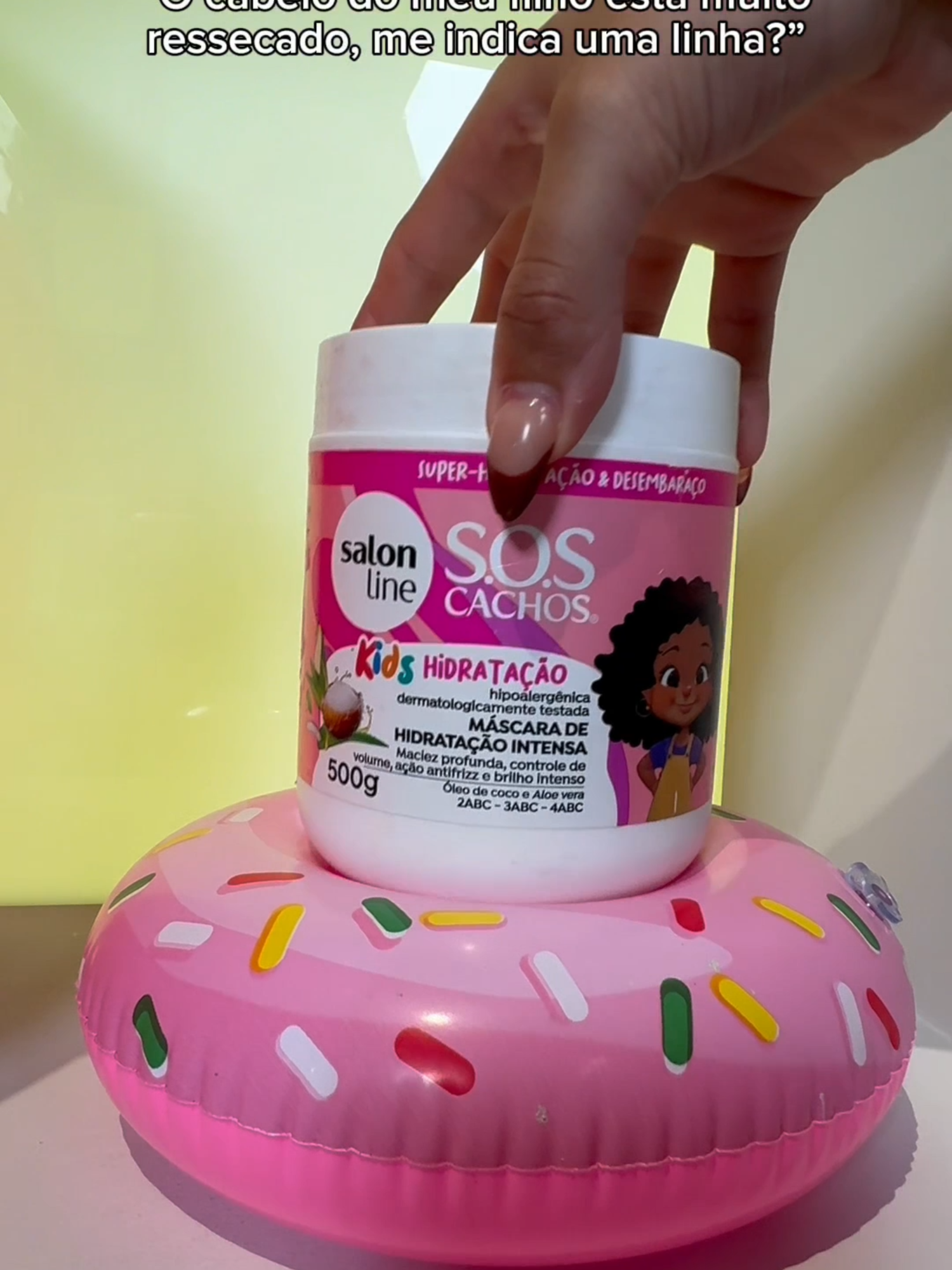 SOS Cachos Kids foi feita para facilitar a rotina dos pais nos cuidados capilares dos pequenos. 🤩✨ #SalonLine #TodeCacho #Kids #Cachos