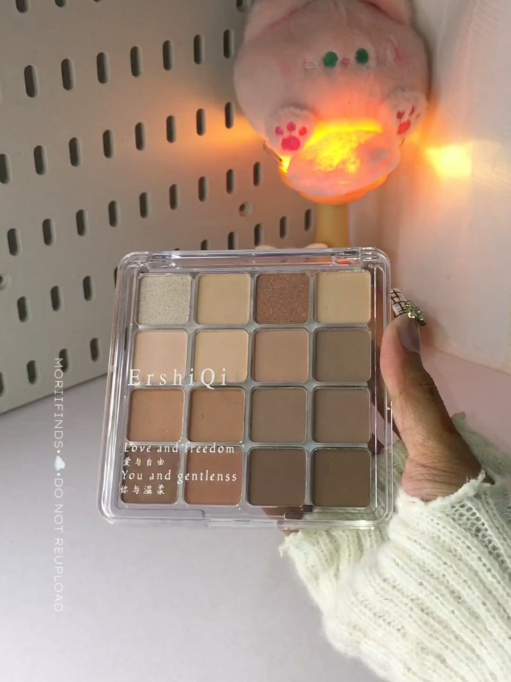 + FREEBIE!📌✨ (CHECK THE YELLOW BASKET) #eyeshadow #eyeshadowpalette #eyeshadowlook #palette #makeup #makeuphacks #cosmetics #girl #women #tiktok #affiliatetiktok #affiliatemarketing #affiliate #creatorsearchinsights 