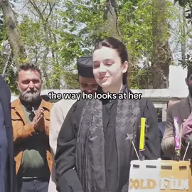 his smileee I’m crying  #kızılgoncalar #kizilgoncalar #cünzey #mertyazicioglu #minademirtaş #minmer #turkishseries #turkish #drama #dizi #kesfett #viral #fyppppppppppppppppppppppp #redbuds #kızılgoncalaredit #красныебутоны #hiseyes #thewayhelooksather #Love #hissmile #iloveyou #ship #edits #show #recommendations #pageforyou🦋 #tiktok #xybca #kesfetbeniöneçıkart 