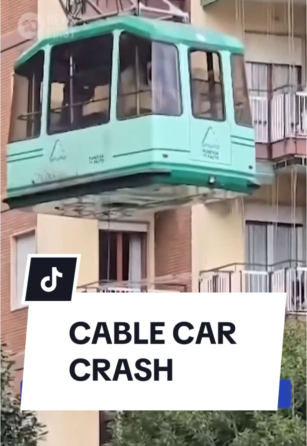 Four people have died and another is seriously injured after a cable car malfunction in the Italian city of Naples. The cabin had been going up the mountain when the supporting cable snapped, crashing into the ground at Mount Faito. Sixteen people were rescued from a separate cabin, with firefighters winching them to safety. Prosecutors have begun an investigation into the incident, and the CEO of the company that operated the cable car has called it an “unimaginable, unforeseeable tragedy”. #10newsfirst #naples #cablecar #mountfaito 