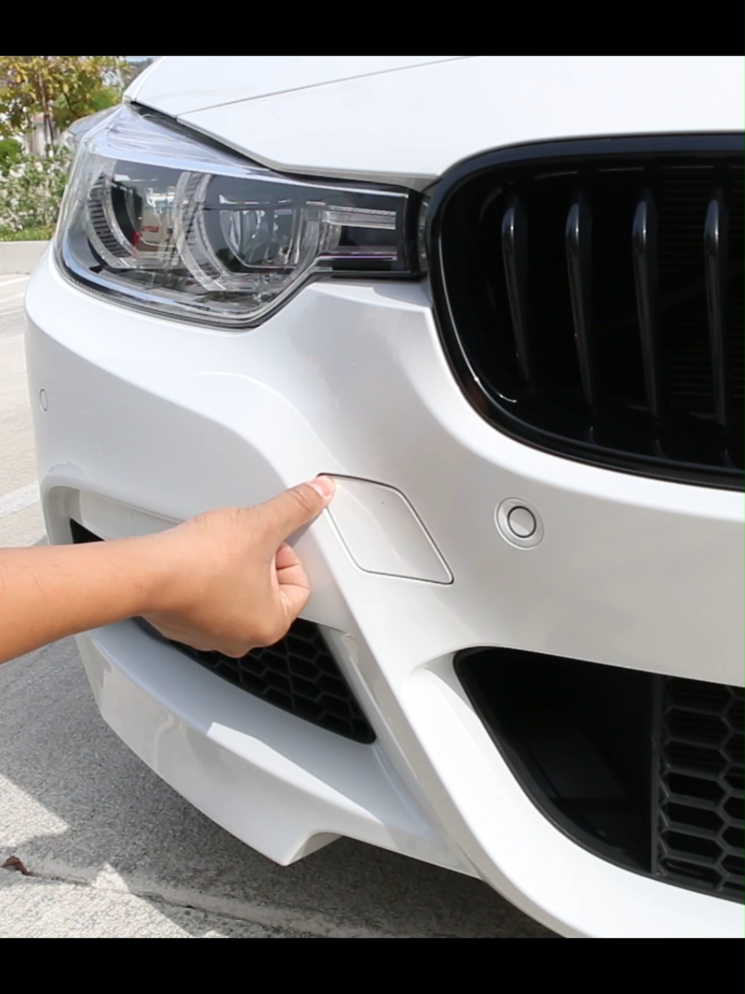 No-Drill Tow Hook License Plate Bracket for Mercedes, Toyota, BMW, Mini #ijdmtoy #DIY #car #nodrill #licenseplate #licenseplatemount #platebracket #plateholder #mercedes #mercedesbenz #Toyota #toyotasupra #GR #BMW#MINICOOPER #cooper