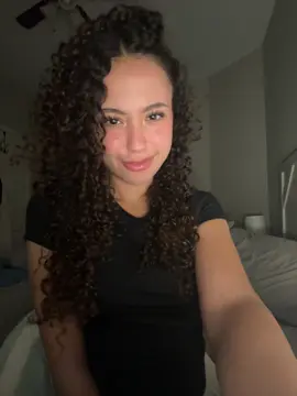 I’m a mutt #audio #sound #soundstouse #audiogirl #lipsync #makeup #curls #fyp #trending #blowthisup #viral 