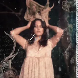 #lottie | lottie will always be the real antler queen in my heart 💔💔 - - #fyp #fypシ #foryoupage #viral #yellowjackets #yellowjacketsedit #yellowjacketsseason3 #lottiematthews #aestheticedits #videostar #cruelwildernesss #edit #courtneyeaton #antlerqueen 